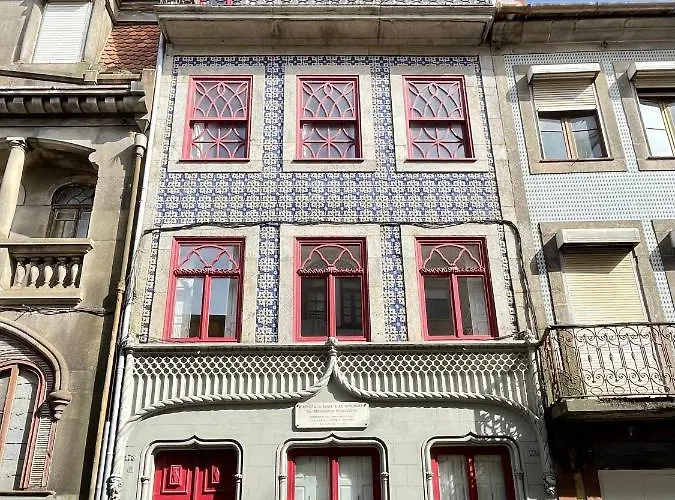 Mezzanine Cozy House