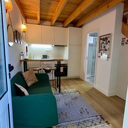 Mezzanine Cozy House Апартаменты