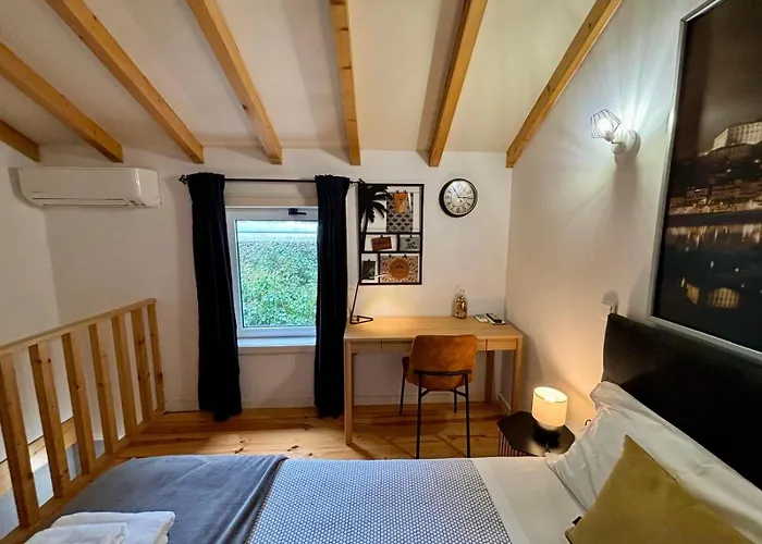 Mezzanine Cozy House * Порту