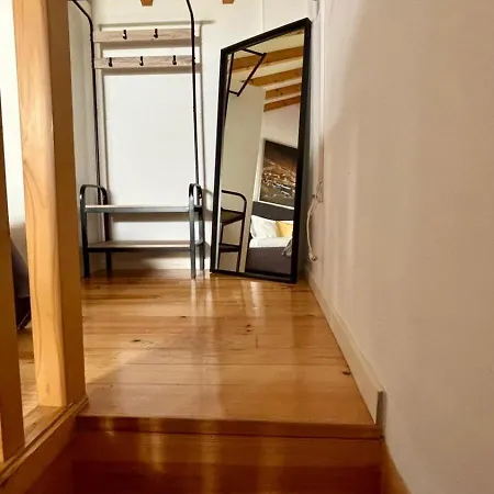 아파트 Mezzanine Cozy House *